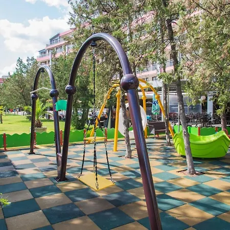 Flamingo Sunny Otel 4*