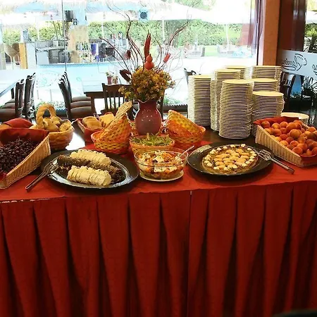 Flamingo Sunny Hotell 4*