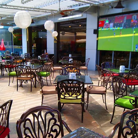 Szálloda Flamingo Sunny