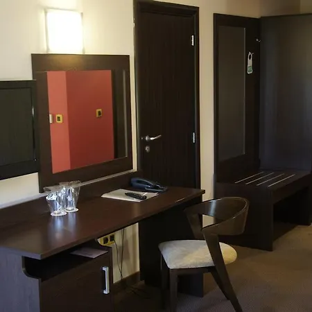 Flamingo Sunny Napospart