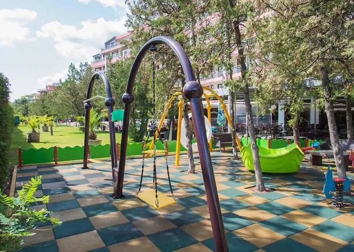 Flamingo Sunny Отель 4*