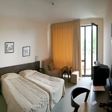 Hotel Flamingo Sunny 4*