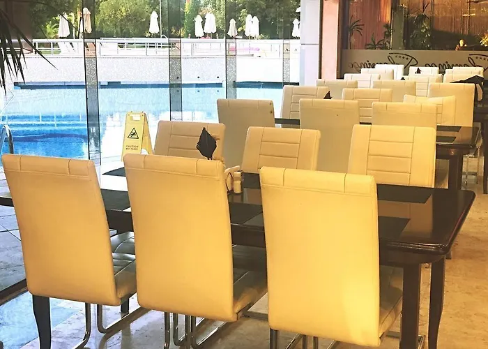 Otel Flamingo Sunny 4*